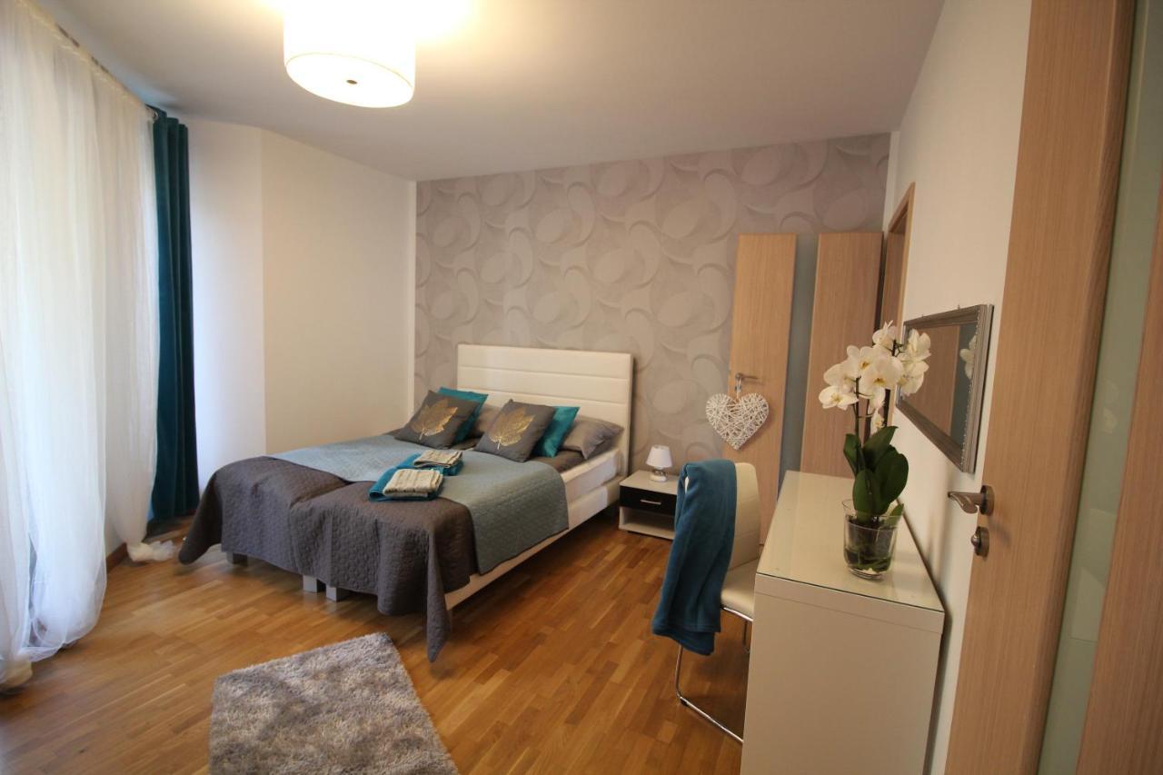 Apartament Centrum Krawiecka 2 วรอตซวาฟ ภายนอก รูปภาพ