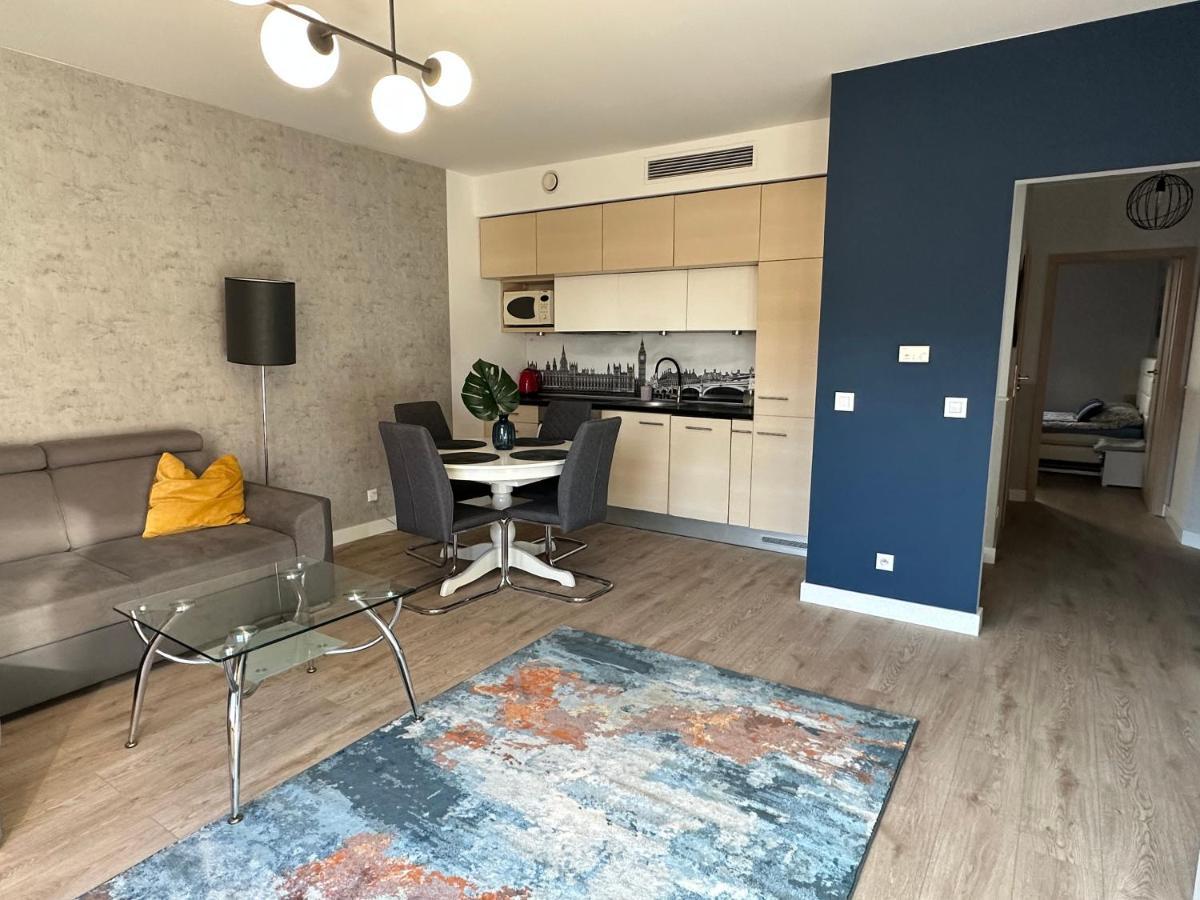 Apartament Centrum Krawiecka 2 วรอตซวาฟ ภายนอก รูปภาพ