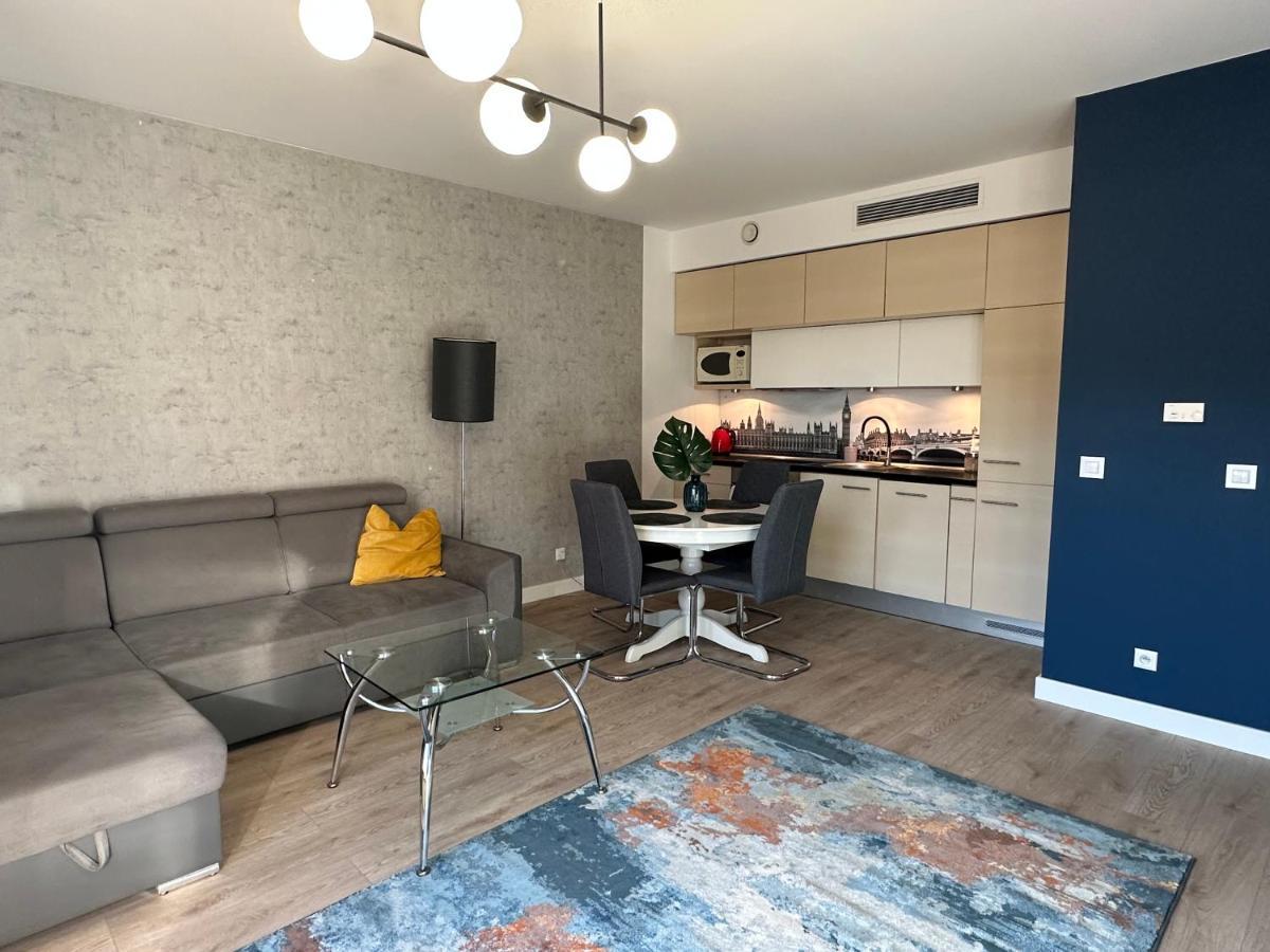 Apartament Centrum Krawiecka 2 วรอตซวาฟ ภายนอก รูปภาพ